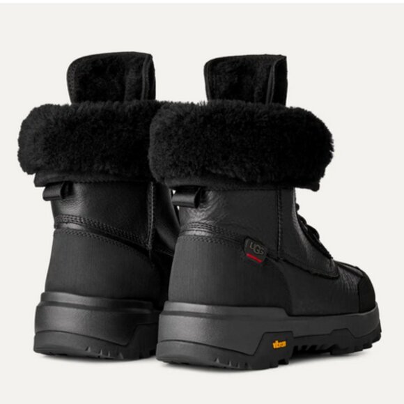 🇨🇦  UGG Women's Adirondack Boot XXV - Picture 3 of 12